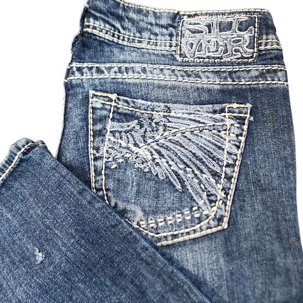 Silver Jeans Tuesday Crop Capri Angel Wings Distressed Faded Blue  Women's Sz 29